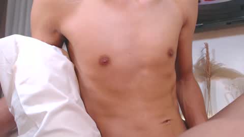 Snapshot of yummyjustine07 chatting on March 6, 2025, 7:54 pm Justine online show from March 6, 2025, 7:54 pm