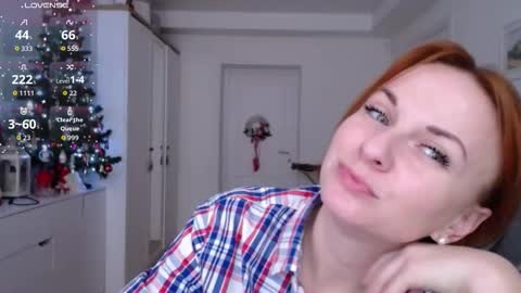 Lillya online show from December 15, 2025, 10:41 am