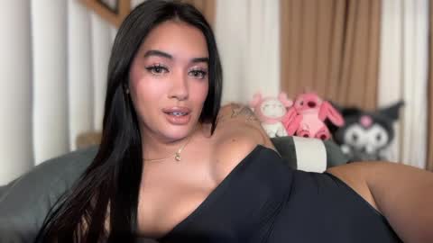 Goddes Renalyn online show from December 14, 2025, 7:03 am