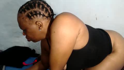 yummytittsxx online show from March 14, 2026, 4:07 am