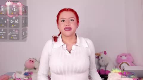 Snapshot of yunahott_ chatting on October 17, 2025, 3:53 am yunahott_ online show from October 17, 2025, 3:53 am