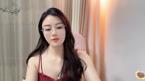 Snapshot of yuner0715 chatting on December 6, 2024, 2:38 pm YunEr online show from December 6, 2024, 2:38 pm