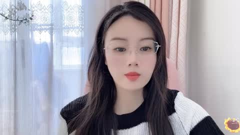 Snapshot of yuner0715 chatting on December 8, 2024, 3:10 am YunEr online show from December 8, 2024, 3:10 am