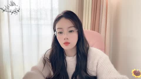 Snapshot of yuner0715 chatting on December 10, 2024, 4:02 am YunEr online show from December 10, 2024, 4:02 am