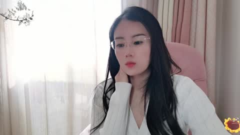Snapshot of yuner0715 chatting on December 22, 2024, 4:17 am YunEr online show from December 22, 2024, 4:17 am