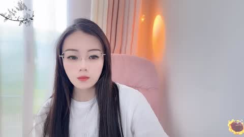 Snapshot of yuner0715 chatting on January 12, 2025, 3:07 am YunEr online show from January 12, 2025, 3:07 am