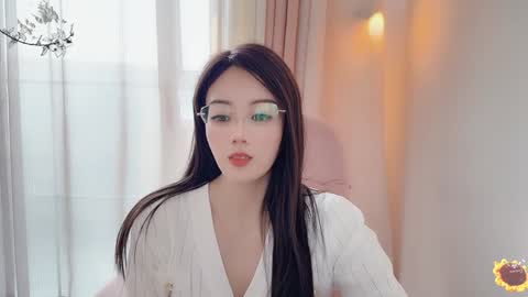 Snapshot of yuner0715 chatting on January 22, 2025, 6:42 am YunEr online show from January 22, 2025, 6:42 am