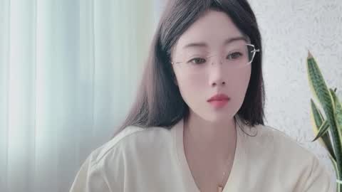 YunEr online show from September 17, 2025, 3:30 am