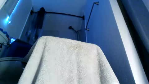 Snapshot of yung3587 chatting on December 12, 2024, 12:05 am yung3587 online show from December 12, 2024, 12:05 am