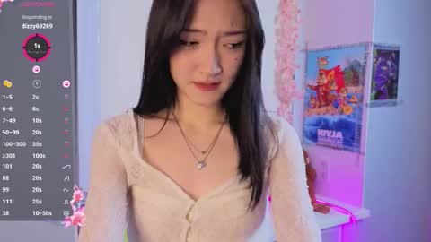 Snapshot of yung_leana chatting on February 19, 2026, 6:59 pm yung_leana online show from February 19, 2026, 6:59 pm