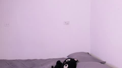 Snapshot of yungelitamor_ chatting on December 24, 2024, 5:49 am ELITA online show from December 24, 2024, 5:49 am