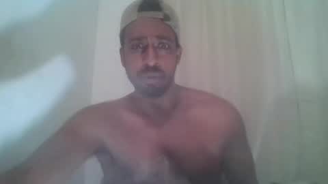 Snapshot of yungma chatting on January 5, 2025, 1:56 am yungswade online show from January 5, 2025, 1:56 am