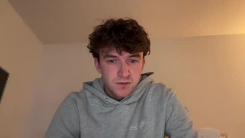 yungndumb866579 online show from December 13, 2024, 3:05 am