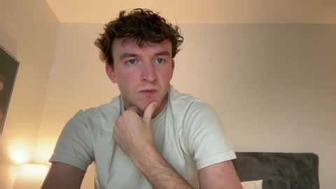 yungndumb866579 online show from February 5, 2025, 4:27 am