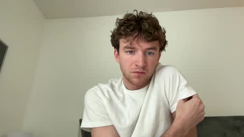 yungndumb866579 online show from February 9, 2025, 8:34 pm