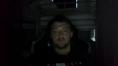 yungnfullofrum online show from December 23, 2024, 8:55 am