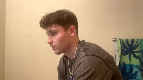 yungstudbev online show from December 31, 2024, 9:50 pm