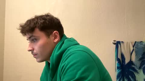 yungstudbev online show from January 7, 2025, 6:16 am