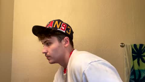 yungstudbev online show from January 8, 2025, 1:31 pm