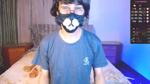 the puppy boy online show from December 10, 2024, 3:52 am