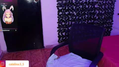 Snapshot of yuno_xx chatting on November 8, 2025, 8:03 am Kata online show from November 8, 2025, 8:03 am