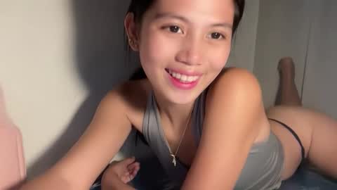 Snapshot of yuri_kai chatting on October 11, 2025, 3:28 am yuri online show from October 11, 2025, 3:28 am