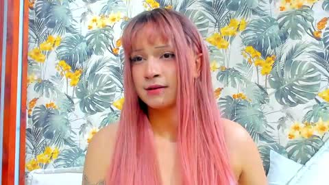 Yuri Kay online show from April 21, 2026, 1:42 am