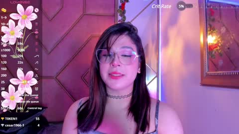 Snapshot of yuri_stars chatting on February 4, 2025, 11:38 pm Yuri Stars online show from February 4, 2025, 11:38 pm