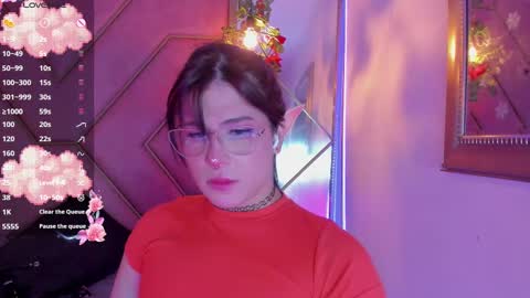 Snapshot of yuri_stars chatting on February 18, 2025, 2:27 pm Yuri Stars online show from February 18, 2025, 2:27 pm