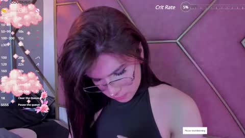 Snapshot of yuri_stars chatting on February 28, 2025, 5:26 pm Yuri Stars online show from February 28, 2025, 5:26 pm