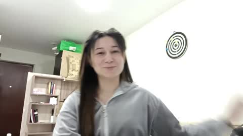 yurikovillaneda online show from February 20, 2026, 2:17 pm