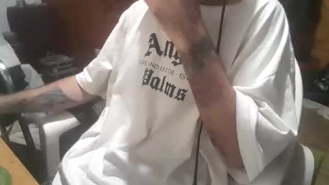 Yuumi online show from March 20, 2026, 1:54 am