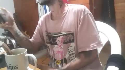 Yuumi online show from May 9, 2026, 4:39 am