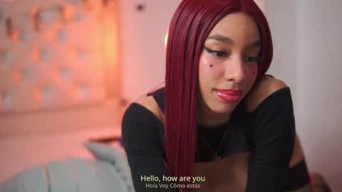 Yuyi Cam online show from September 18, 2025, 3:08 am