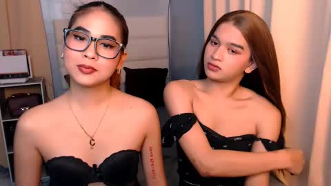 Snapshot of yvannasilva18 chatting on February 21, 2025, 1:44 pm jai online show from February 21, 2025, 1:44 pm