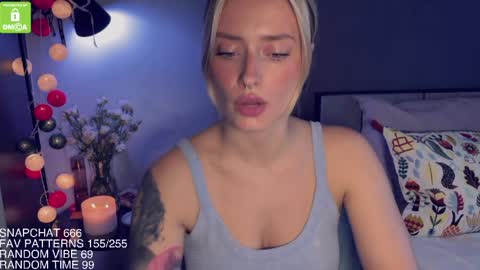 The Queen Bitch of the United Kingdom online show from April 3, 2026, 6:33 am