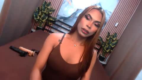 Snapshot of yvonnellvs chatting on March 30, 2026, 5:03 pm yvonnellvs online show from March 30, 2026, 5:03 pm