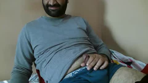 Bi BearXXX online show from May 4, 2026, 6:20 am
