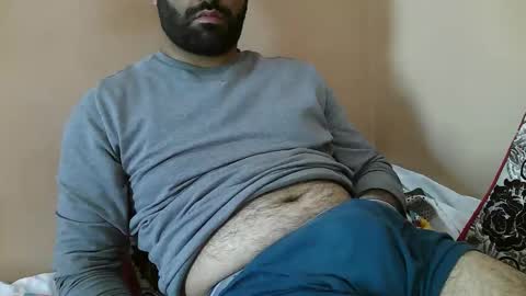 Bi BearXXX online show from May 6, 2026, 5:35 am