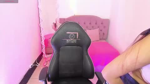 Snapshot of zaafira_tay chatting on August 7, 2026, 11:34 am zaafira_tay online show from August 7, 2026, 11:34 am