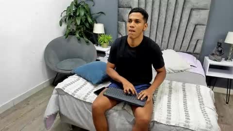 Snapshot of zac_haynes chatting on September 21, 2025, 11:56 am zac online show from September 21, 2025, 11:56 am