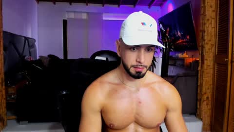 Zac  Jhordan online show from December 21, 2024, 3:20 pm