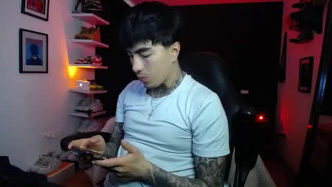 Snapshot of zac_muller1 chatting on October 8, 2025, 1:53 pm zac_muller1 online show from October 8, 2025, 1:53 pm