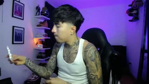 zac_muller1 online show from January 11, 2026, 11:59 am