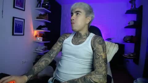 zac_muller1 online show from June 11, 2026, 3:59 am