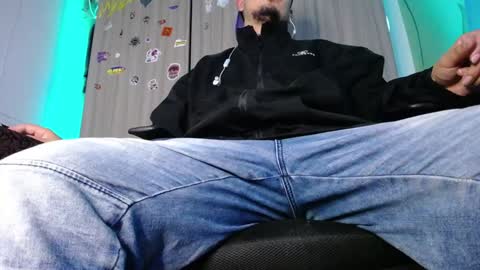 Zac Freelance model online show from December 4, 2024, 8:45 am