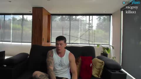 Snapshot of zacandmarcosmg_ chatting on December 14, 2024, 4:31 pm zacandmarcosmg_ online show from December 14, 2024, 4:31 pm