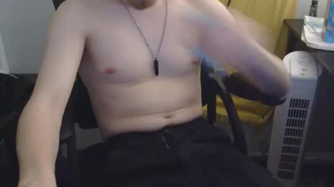 zachmcw25 online show from March 27, 2026, 3:45 am