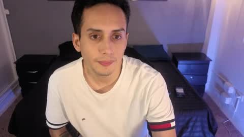 zack_isback online show from April 29, 2026, 9:43 pm