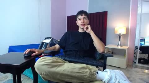 zack online show from December 31, 2024, 2:25 pm